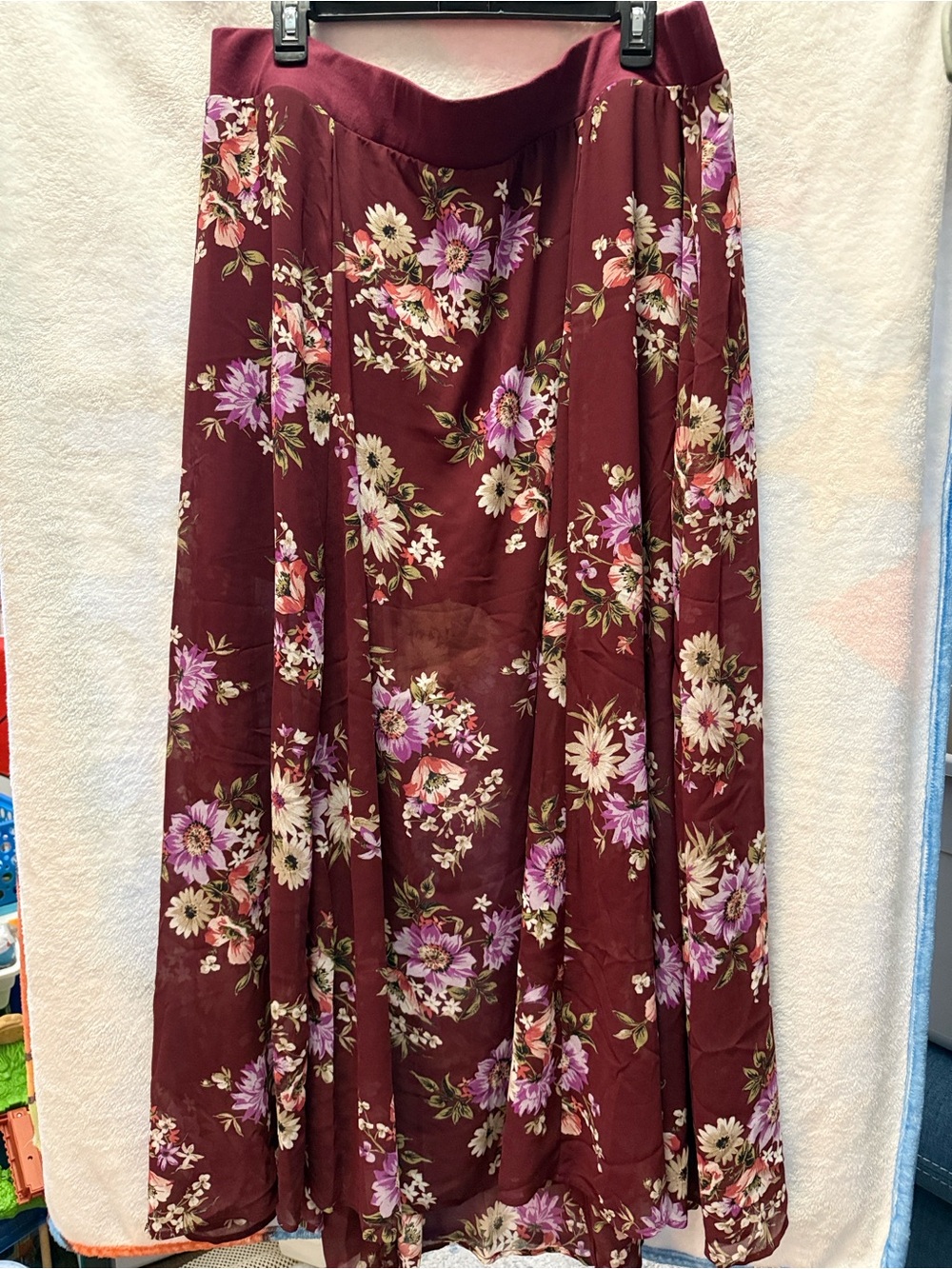 Torrid Burgundy Floral Maxi Skirt with Built-In Shorts Size 3 - Picture 2 of 6